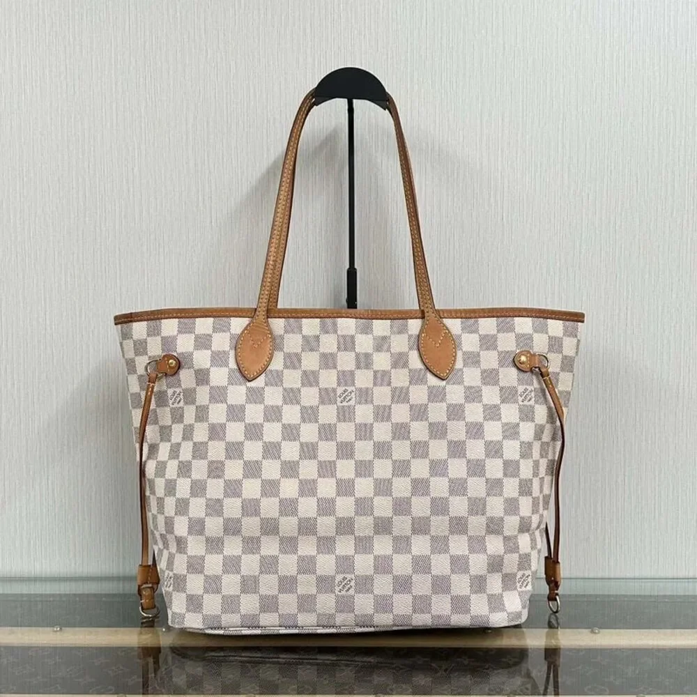 Louis Vuitton Women Pre-Loved Bag Very Good Condition